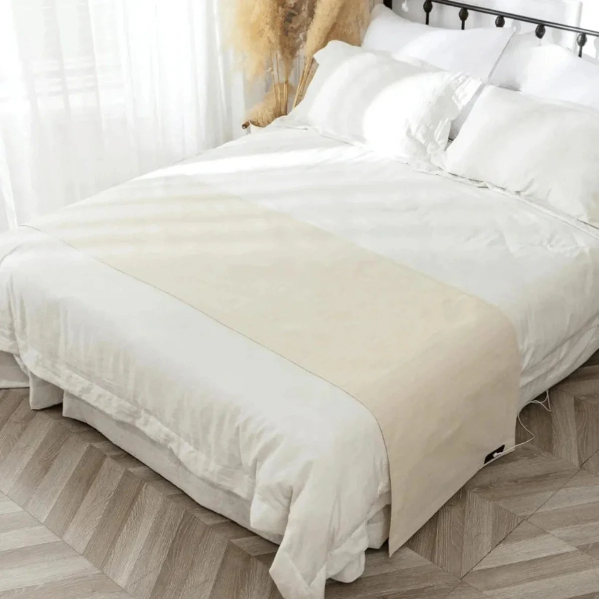 Earthing Bed Sheets | EarthRest Grounding Bedsheet