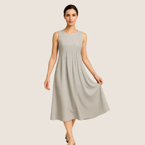 Oxel Wear Marije-Louise Midi Dress – Casual Elegance with Pleats and Pockets