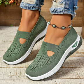 CloudWear™ – Breathable and Ultimate Comfortable Orthopaedic Sneakers for Women - [LIQUIDATION]