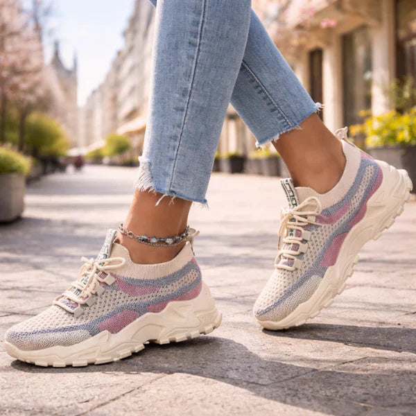 Oxel Wear | LÉVIA™ – Women's breathable trainers, long-lasting comfort