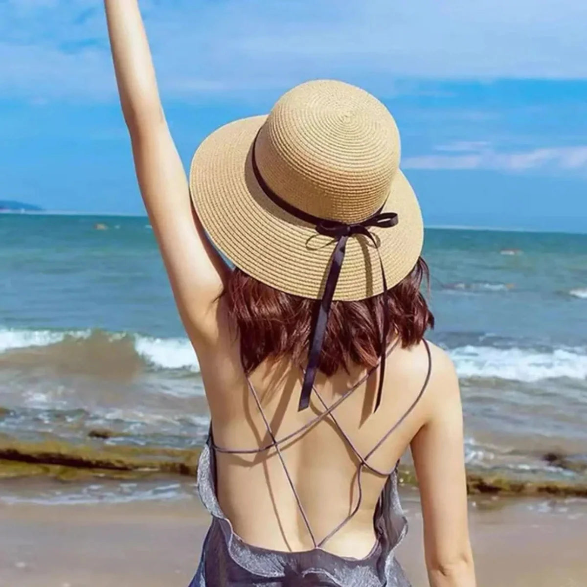 Arpoador Hat – Delicate, Elegant Straw Hat with Black Ribbon