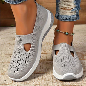 CloudWear™ – Breathable and Ultimate Comfortable Orthopaedic Sneakers for Women - LIMITED STOCK